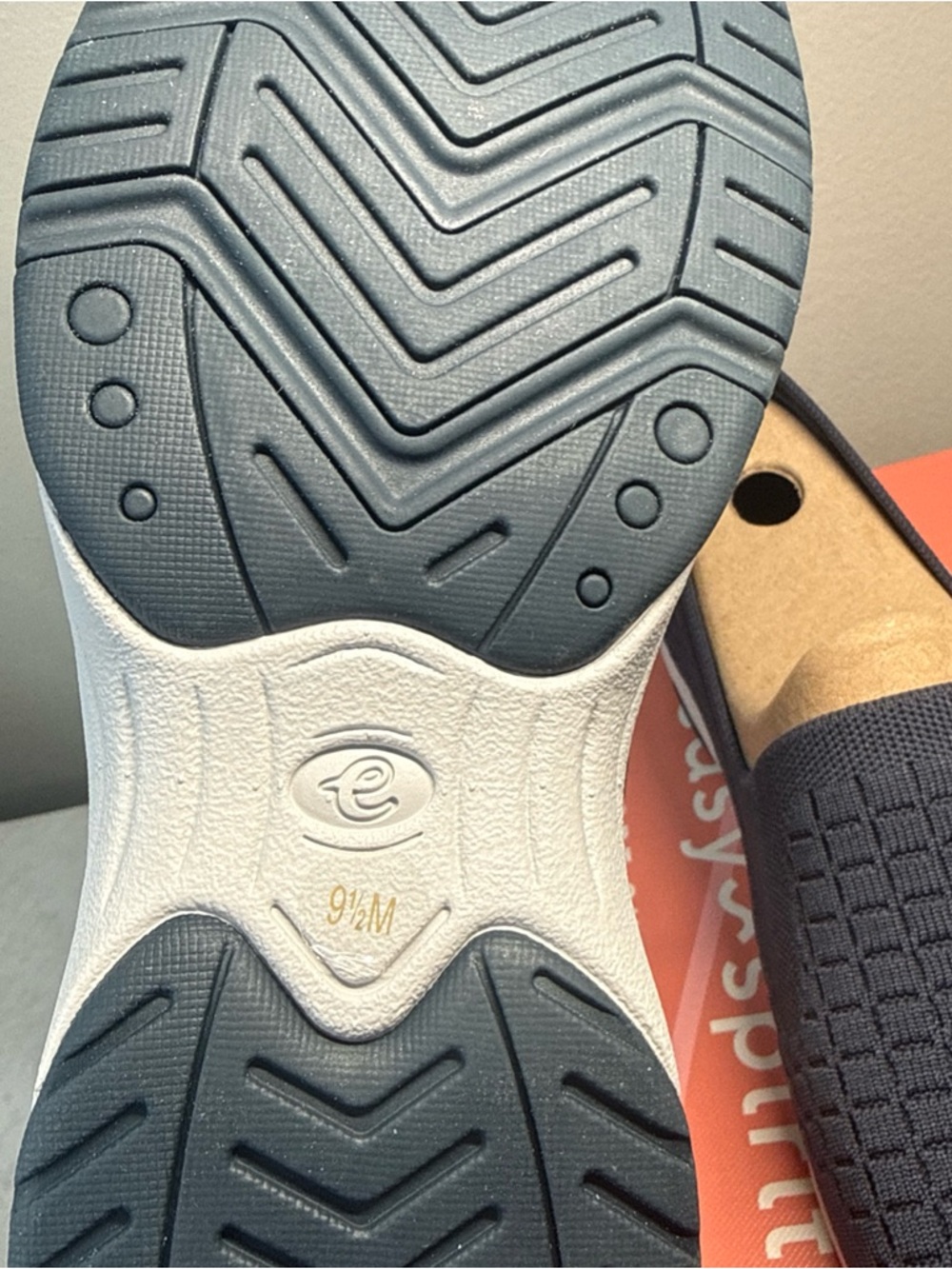 Easy Spirit TECH 2 Sneakers Loafers New Women's Shoes Size 9.5 Machine Washable - Picture 4 of 5